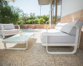 卡玫吉拉索勒酒店 - 拉齊塞 - 拉齊塞