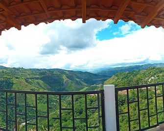 Hotel Kasama - San Agustín - Balkon