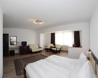 Pensiunea Denim - Sibiu - Bedroom