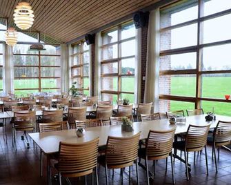 Bymose Hegn Hotel & Kursuscenter - Helsinge - Restaurant