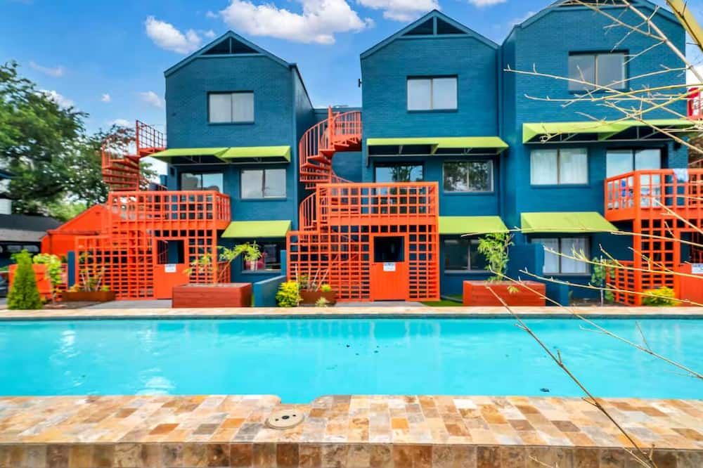 C Houston Resort Style Heated Pool - יוסטון - בריכה