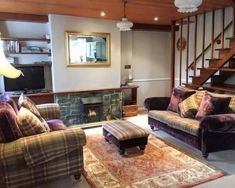 Gavel Cottage - Windermere - Living room