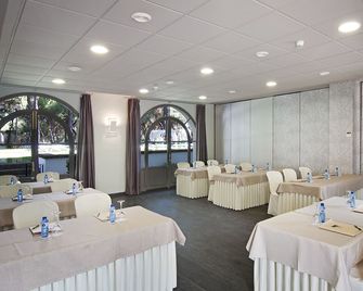 Hotel Oromana - Alcalá de Guadaíra - Meetingraum