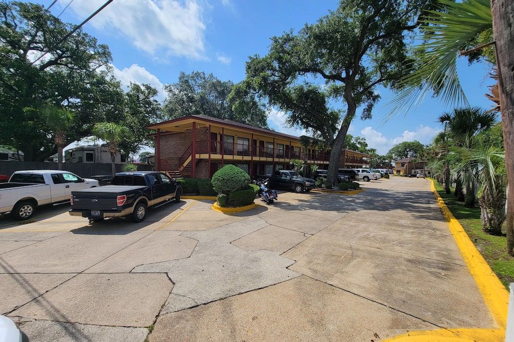Twin Star Lodge - Biloxi - Outdoor view
