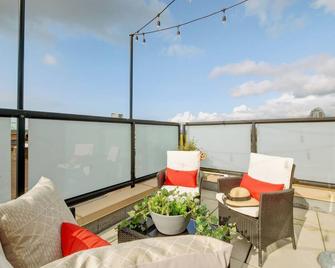 وادينجتون فلاتس - فيكتوريا - شرفة