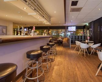 Make Your Trip More Enjoyable! Near Henriette Polak Museum and Stedelijk Museum - Zutphen - Bar