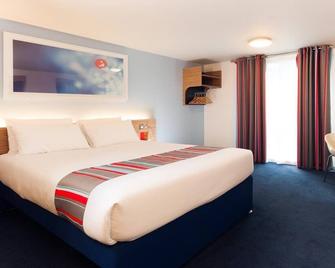 Travelodge Tunbridge Wells - Royal Tunbridge Wells - Спальня
