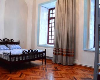 Flora Music & Art Hostel - Bakou - Chambre