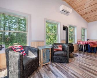 Long Lake Lookout, Dog Friendly - Cohasset - Sala de estar