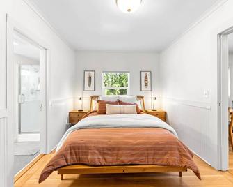 The Cottage On Wilsonville Road - Wilsonville - Bedroom