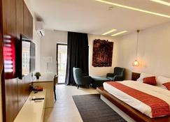 Luxor Apartments - Asaba - Bedroom