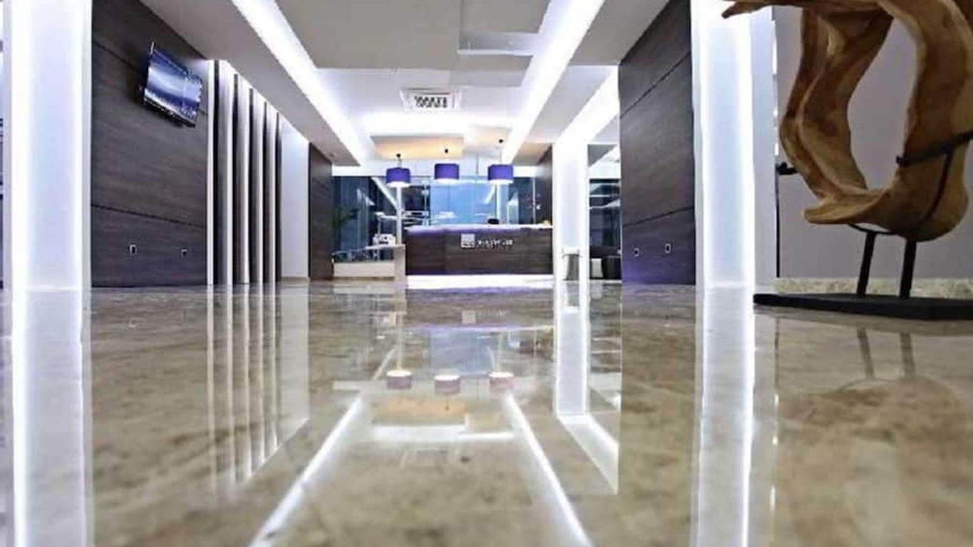 Flamingo Beach Resort - Adults Recommended