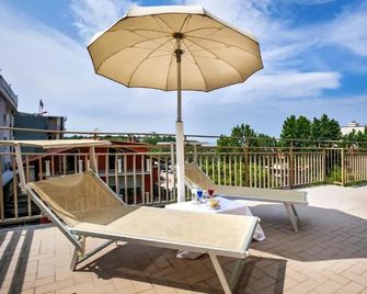 Hotel Rex - Misano Adriatico - Balkon