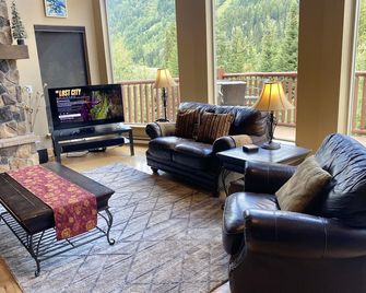 Morrisey Chalet at Sun Peaks - Sun Peaks - Salon