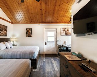 Yellowstone Riverside Cottages - Gardiner