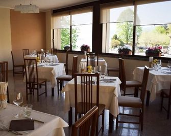 Croce Bianca - Omegna - Restaurante