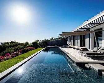 Villa Belle Galante with 180° sea view and infinity pool, 5 AC bedrooms - Grand-Bourg - Piscine