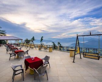 Snow Valley Resorts Dalhousie - Dalhousie - Balcony