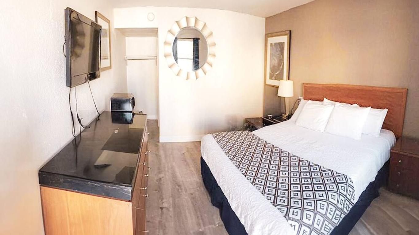 Penn Lodge Hotel & Suites Philadelphia - Bensalem