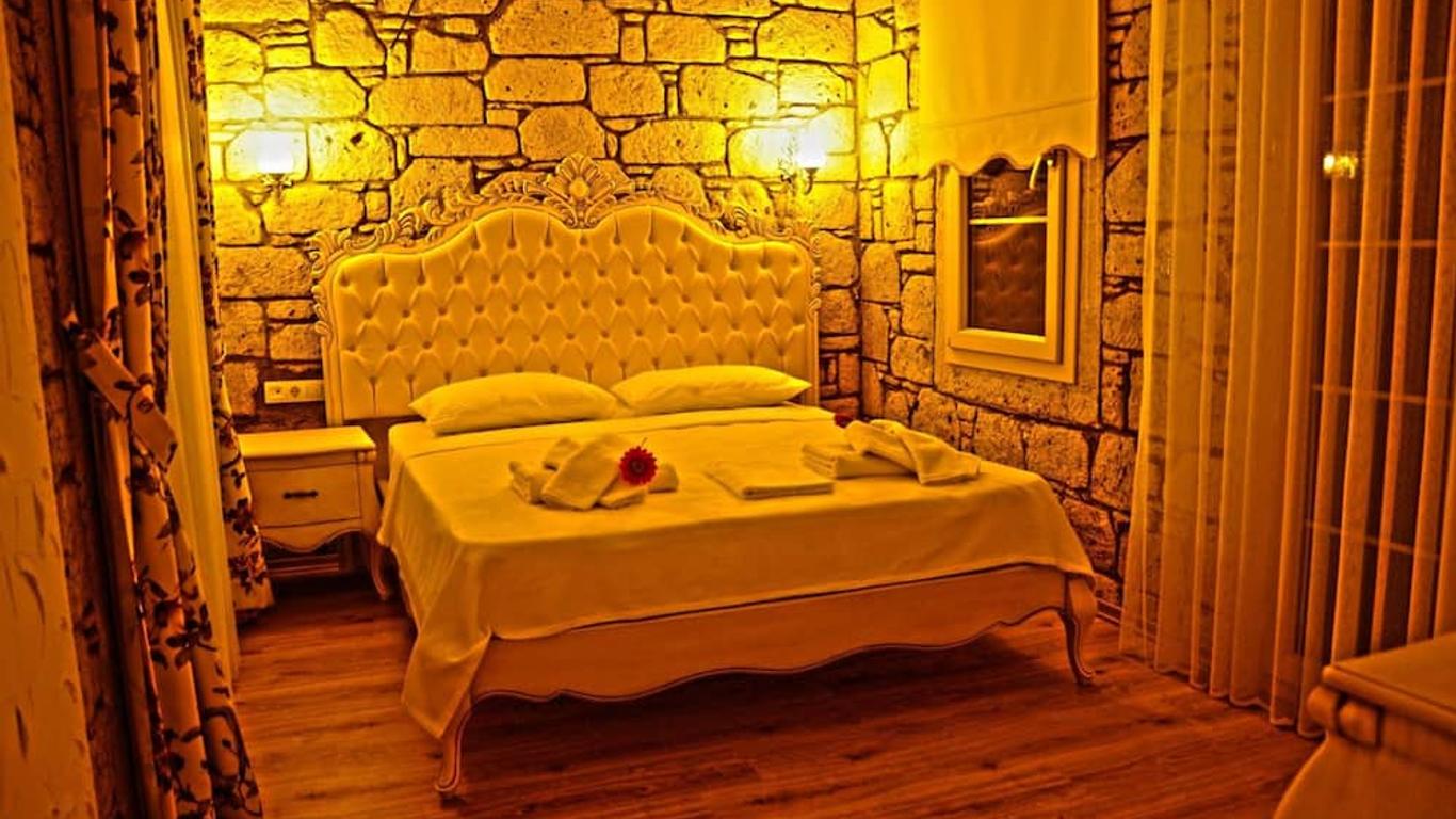 Alacati Lucky Angel Hotel