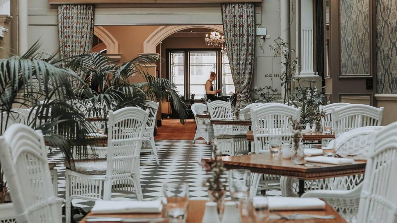 هادليز أوريانت هوتل