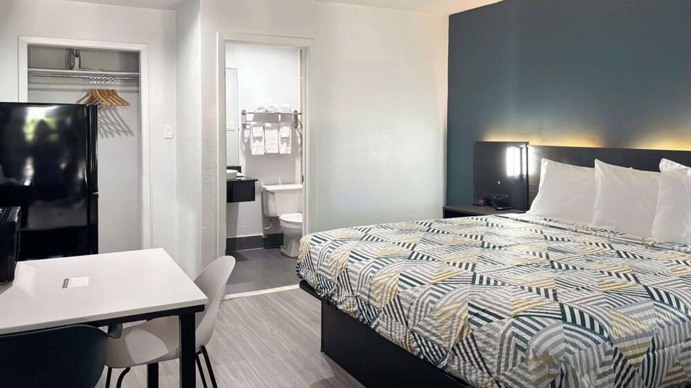 OYO Hotel Irving Dfw Airport North
