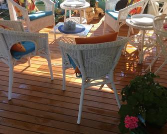 The Best Exotic Magnolia Cottage - Bundanoon - Patio