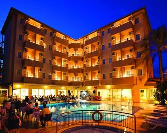 Helios Hotel - Side - Building