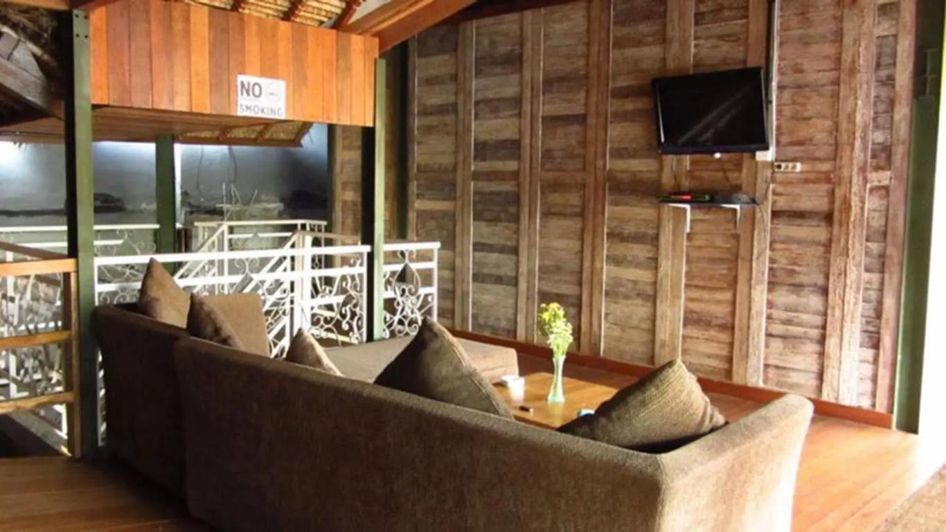 Da Housetel Kuta