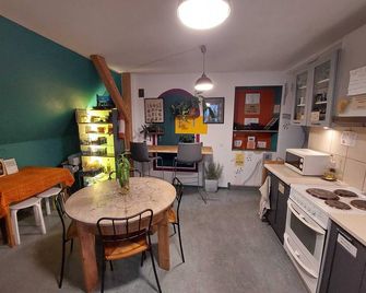 Looming Hostel - Tartu - Restaurante