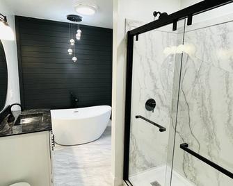 Downtown Retreat, Chillicothe Oh! - Chillicothe