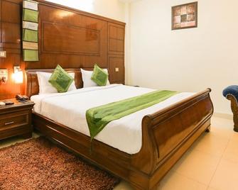 Treebo Shanta Inn - Lucknow - Habitación