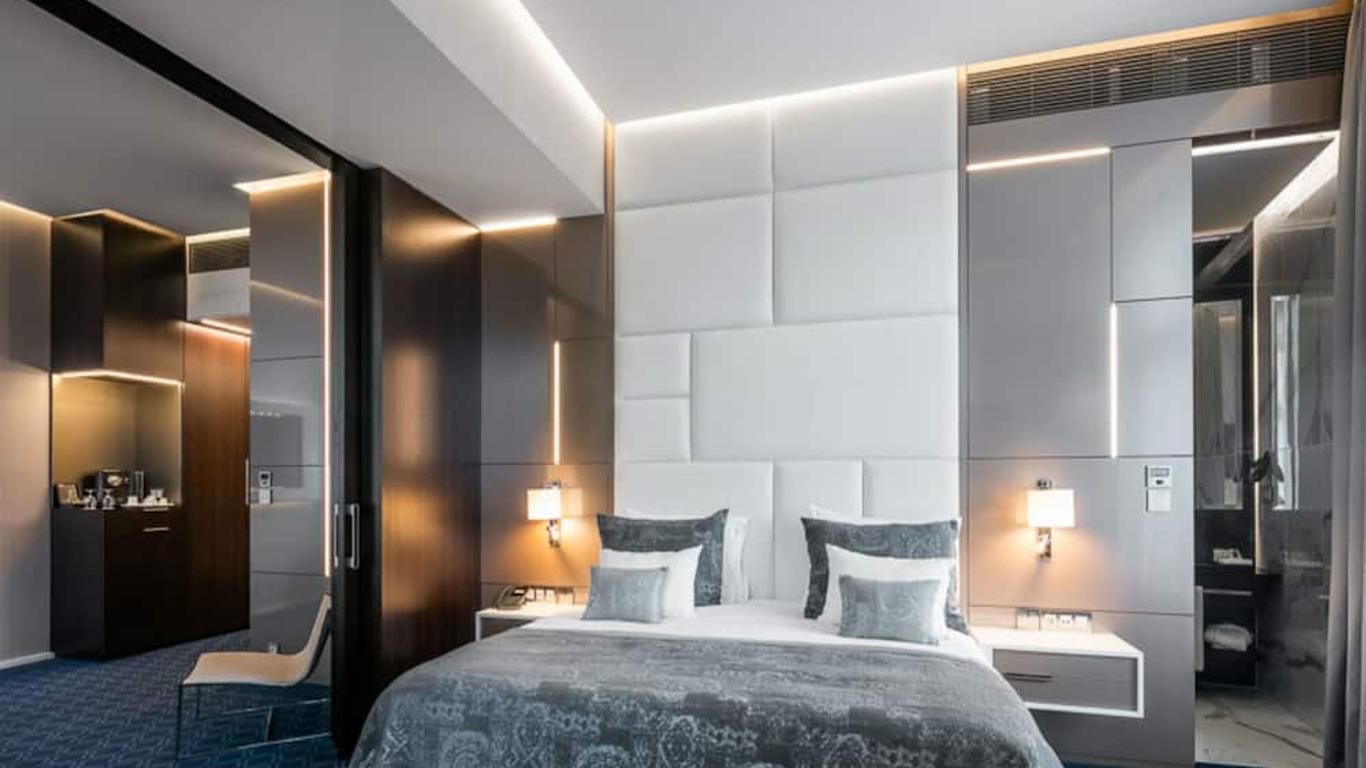 فندق كينغز كورت