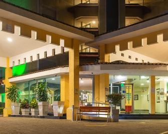 Holiday Inn Cuernavaca - Cuernavaca - Byggnad