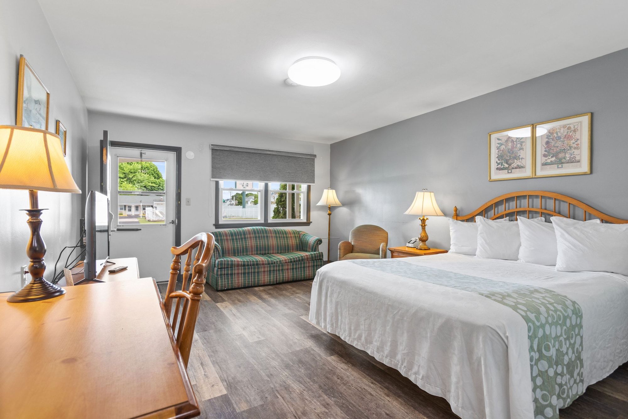 Glass House Inn Erie Near I-90 & I-79 - ארי - חדר שינה