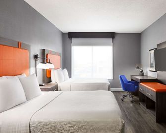 La Quinta Inn & Suites by Wyndham Mt. Laurel - Philadelphia - Mount Laurel - Habitación