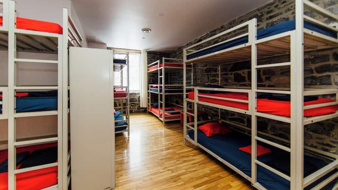 Alt Hostel