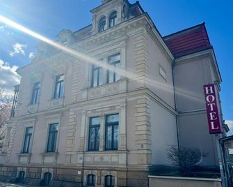Hotel Villa Noel am Hauptbahnhof - Dresde - Edificio