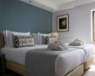 Vip Executive Suites Do Marques Hotel - Lisbon - Bedroom