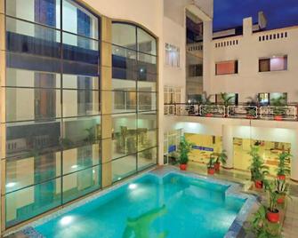 Golden Tulip Haridwar - Dehradun - Pool