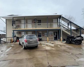 Grand Howell Inn - Howell - Gebouw