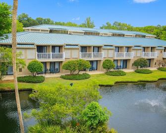 Players Club Resort - Hilton Head Island - Building
