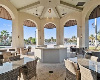 1588tl- The Retreat At Championsgate 6 Bedroom Villa by RedAwning - Davenport - Restaurant