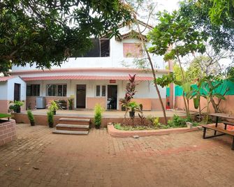 Jungle by sturmfrei Gokarna - Gokarna