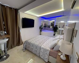 Le Suite del Lungomare Catania - Katania - Sypialnia