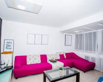 Laiyin Garden City Hostel - שנג'ן - סלון
