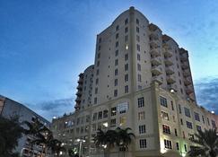 Towers of Dadeland by Miami Vacations - Miami - Gebäude