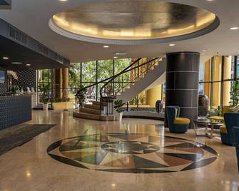 Shahzan Hotel Kuantan, Trademark Collection by Wyndham - קואנטאן - לובי