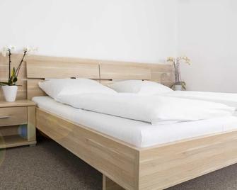 Hotel Römerhof - Straubing - Bedroom