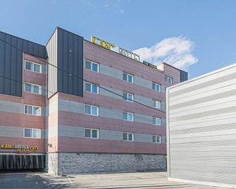 Gimcheon Kan Plus - Gimcheon - Edificio
